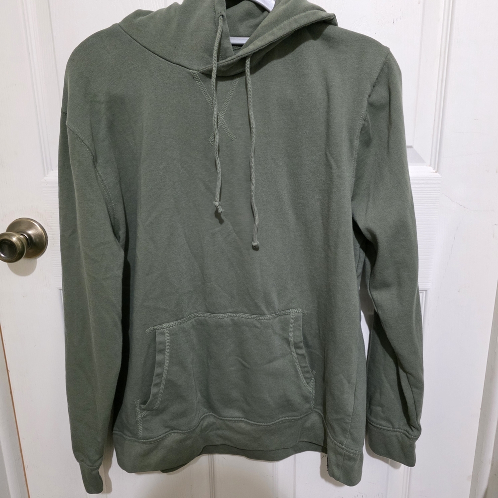 Large Lightweight Threads 4 Thought Olive Hoodie